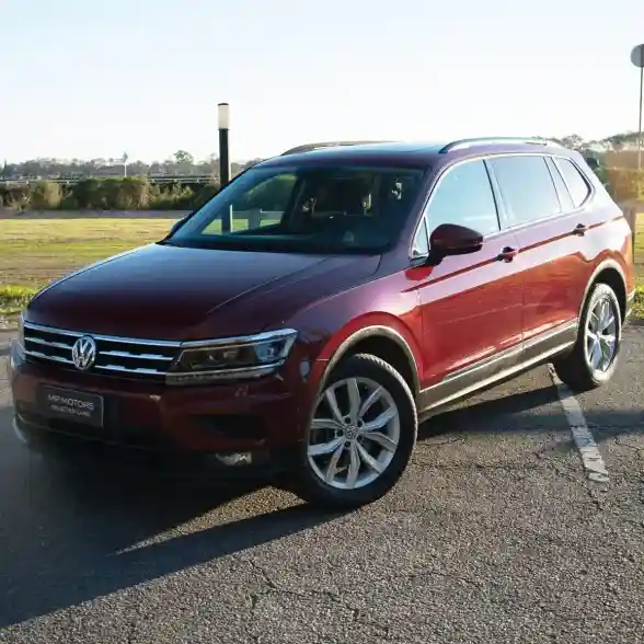 Volkswagen Tiguan Comfortline 2018 - foto 1