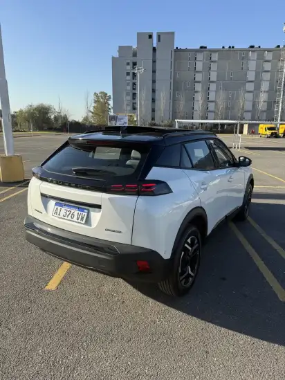 Peugeot 2008 1.0T Gt 2026 - foto 4