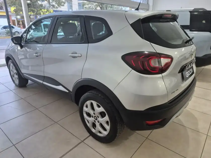 Renault Captur 2.0 Zen 2019 - foto 2