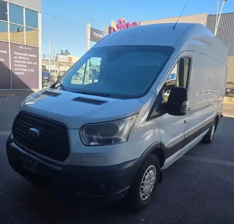 Ford Transit 2.2 Furgon Largo 350L 2015 - foto 1