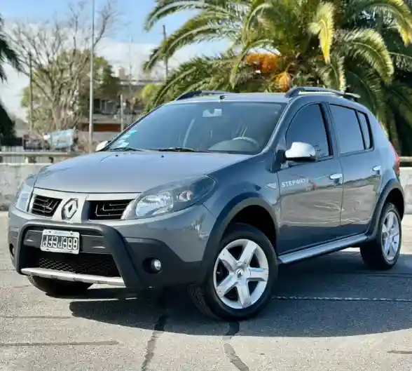 Renault Sandero Stepway 1.6 Confort 105Cv 2011 - foto 1
