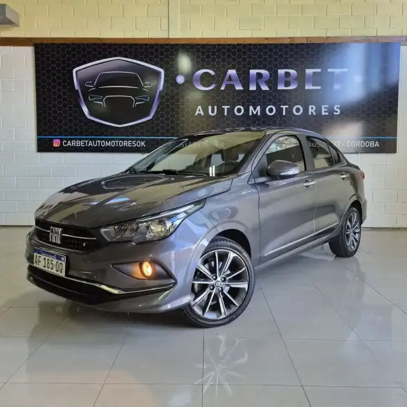 Fiat Cronos 1.8 16V Precision 2022 - foto 1