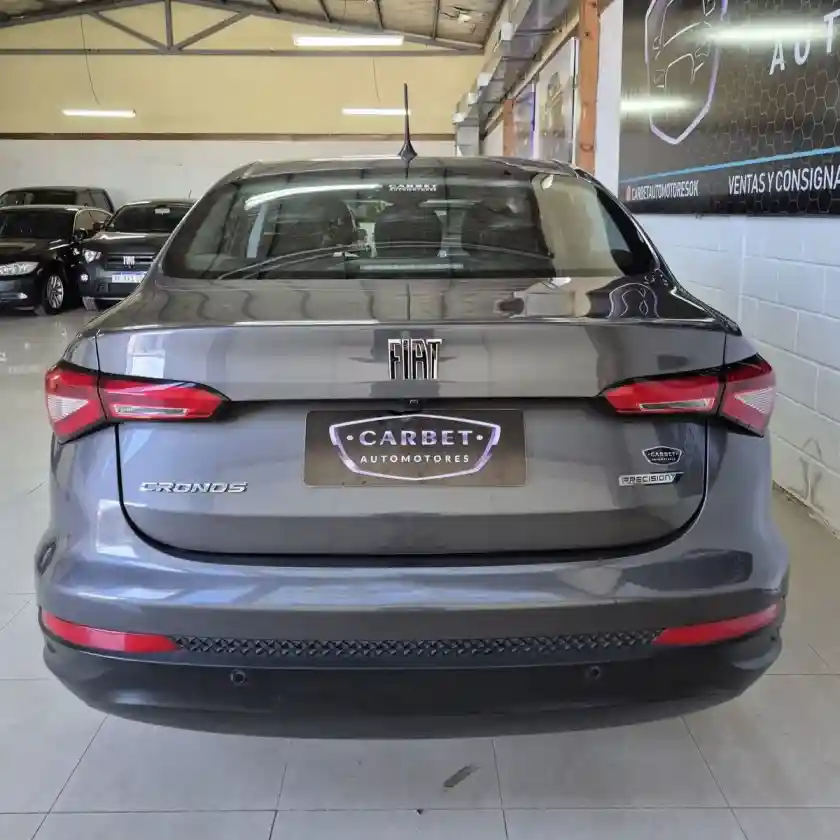 Fiat Cronos 1.8 16V Precision 2022 - foto 5