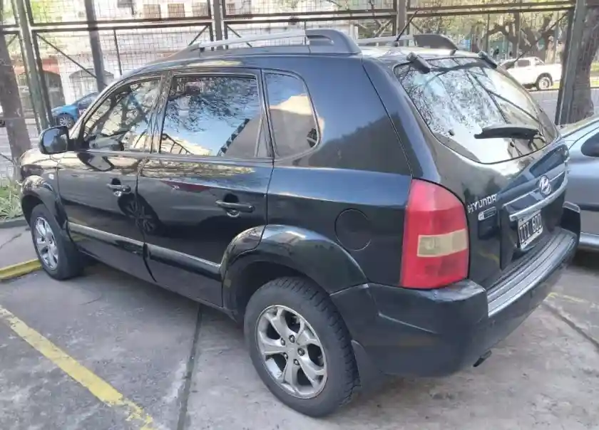 Hyundai Tucson 2.0 Crdi 2Wd 4At 2010 - foto 3