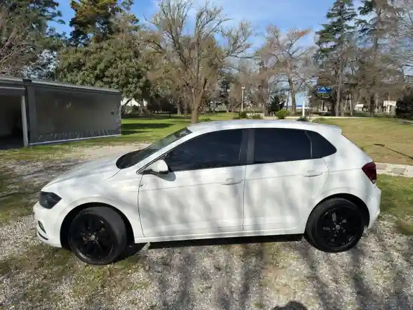 Volkswagen Polo 1.6 Msi Highline At 2019 - foto 5