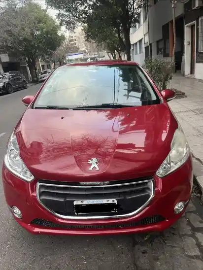 Peugeot 208 1.5 Allure Touchscreen 2014 - foto 2