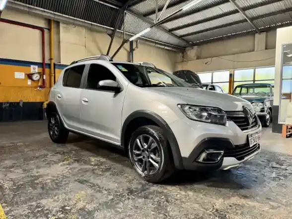 Renault Sandero Stepway 1.6 16V Zen 2022 - foto 4