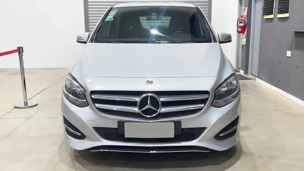 Mercedes-Benz Clase B 1.6 B200 2016 Edition 156Cv At 2018 - foto 5