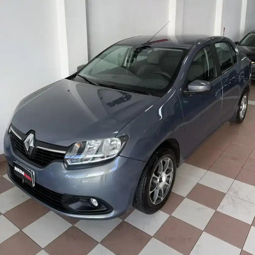 Renault Logan 1.6 Expression 85Cv 2015 - foto 1