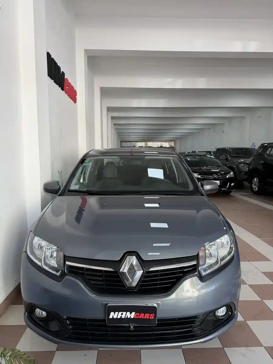 Renault Logan 1.6 Expression 85Cv 2015 - foto 2