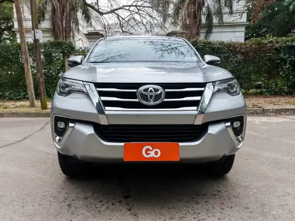 Toyota Sw4 2.8 Srx 177Cv 4X4 7As At 2019 - foto 3