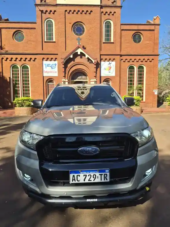 Ford Ranger 3.2 Cd Limited Tdci 200Cv 2018 - foto 2