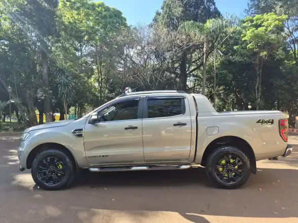 Ford Ranger 3.2 Cd Limited Tdci 200Cv 2018 - foto 3