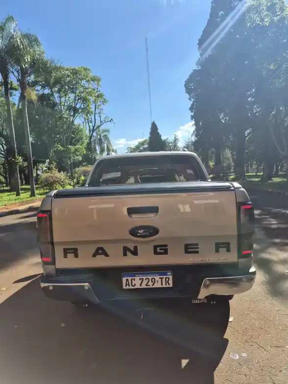 Ford Ranger 3.2 Cd Limited Tdci 200Cv 2018 - foto 5