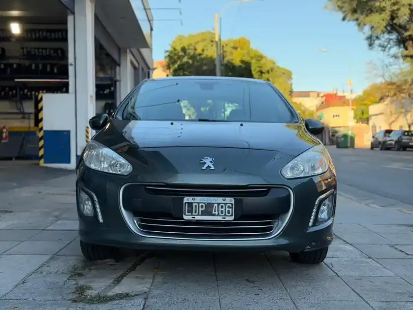 Peugeot 308 2.0 Feline 143Cv 2012 - foto 2