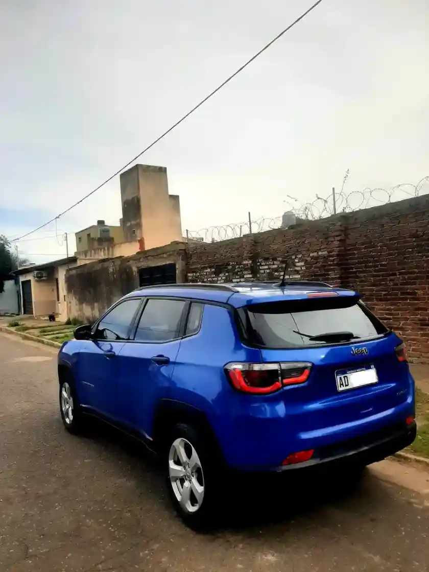 Jeep Compass 2.4 Sport 2018 - foto 2