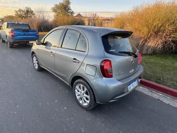 Nissan March 1.6 Sense 107Cv M14 2017 - foto 3