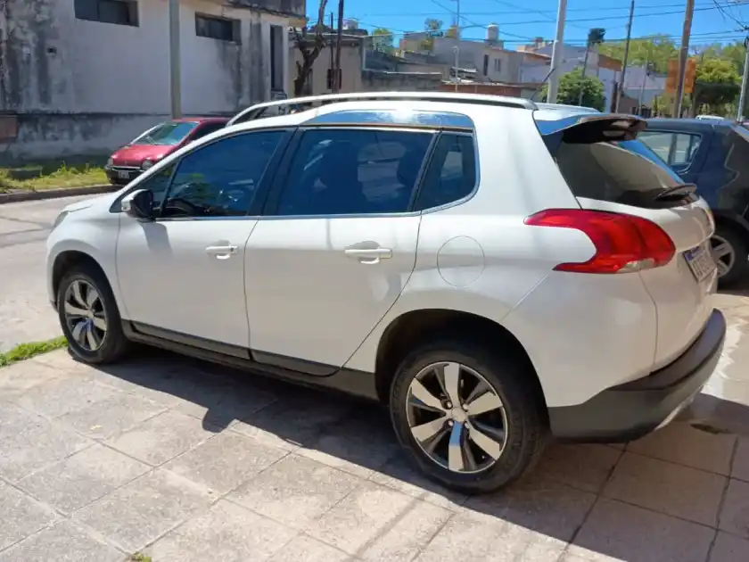 Peugeot 2008 1.6 Feline 2017 - foto 3