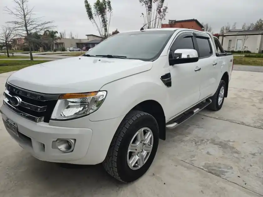 Ford Ranger 3.2 Cd 4X4 Xlt Tdci 200Cv At 2016 - foto 1