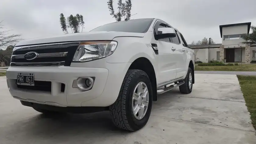 Ford Ranger 3.2 Cd 4X4 Xlt Tdci 200Cv At 2016 - foto 2