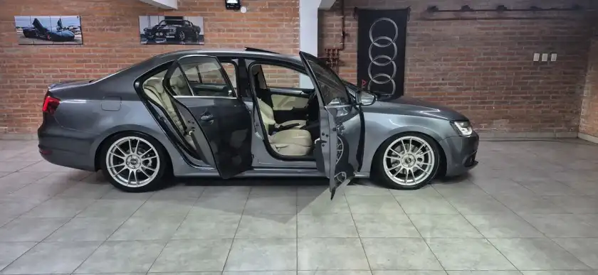 Volkswagen Vento 2.0 Sportline Tsi 200Cv Bi-Xenon 2014 - foto 5
