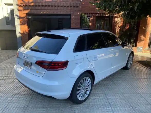 Audi A3 Sportback 1.8 T Fsi Stronic 180Cv 2013 - foto 3