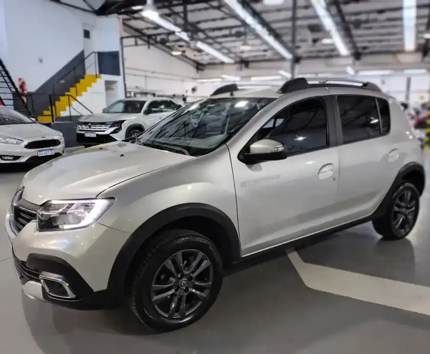 Renault Stepway Intense Cvt 1.6 2020 - foto 2