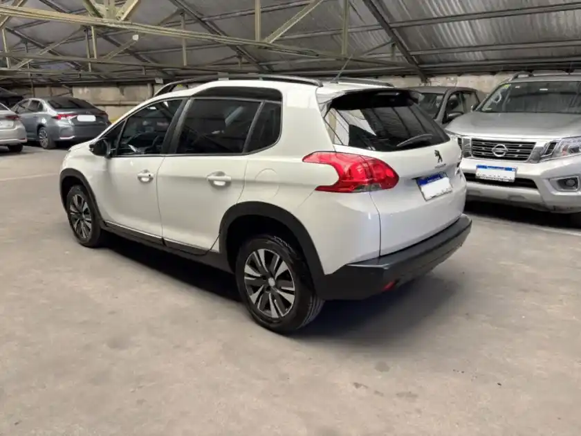Peugeot 2008 1.6 Thp Sport Tiptronic 2022 - foto 2