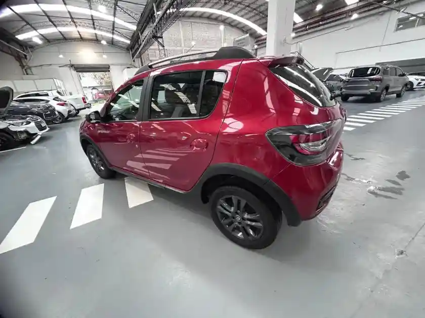 Renault Sandero Stepway 1.6 16V Intense 2020 - foto 2