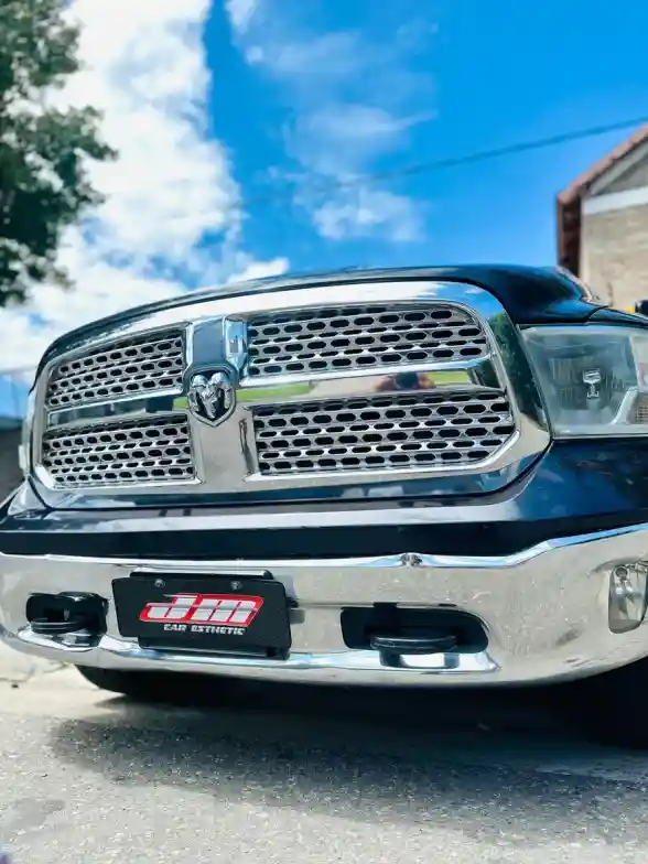 Dodge Ram 5.7 Laramie 2015 - foto 5