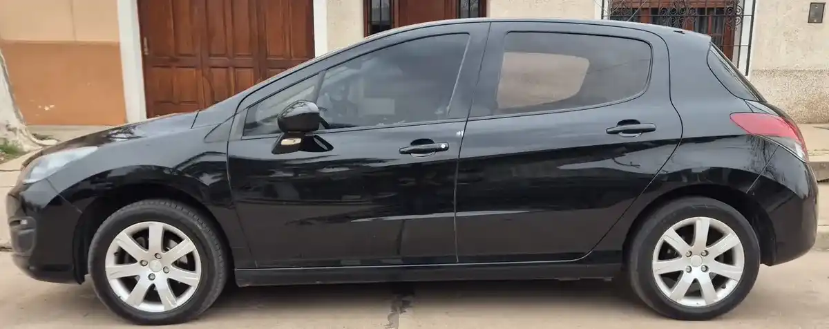 Peugeot 308 1.6 Active 2016 - foto 2
