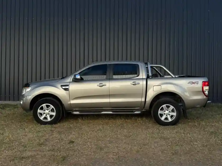 Ford Ranger 3.2 Cd 4X4 Xlt Tdci 200Cv 2013 - foto 5