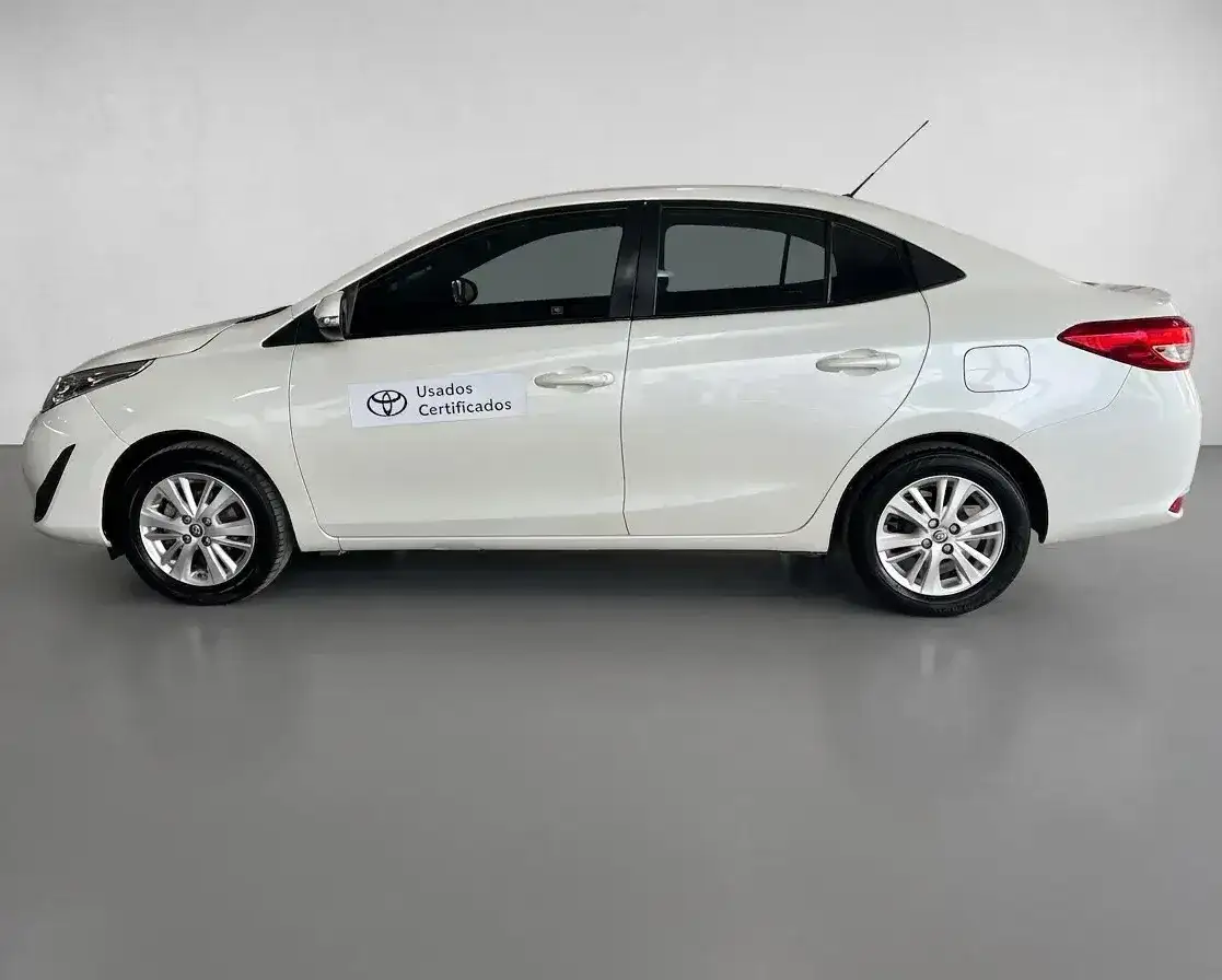Toyota Yaris 1.5 4 Ptas Xls Pack Cvt 2019 - foto 1