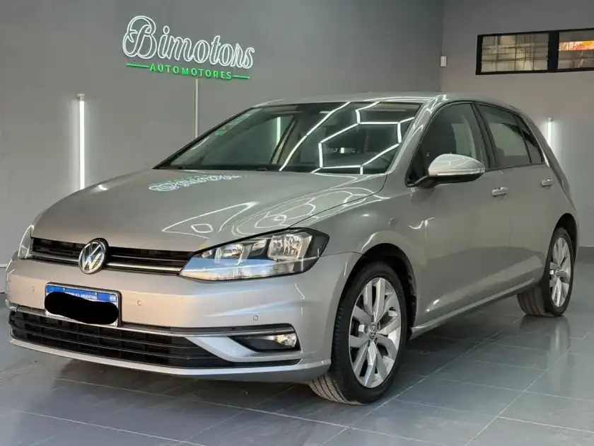 Volkswagen Golf 2018 - foto 1