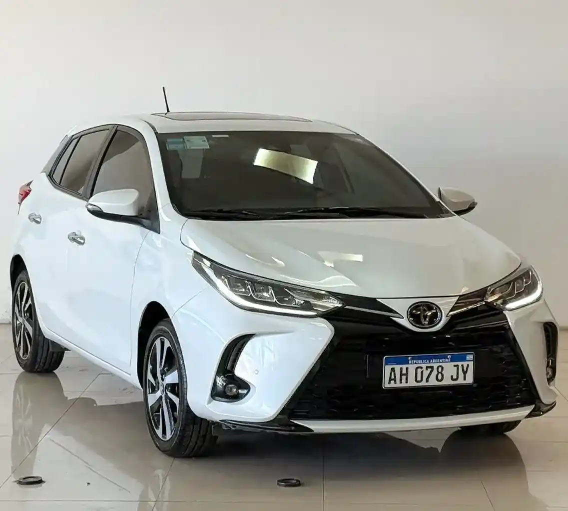 Toyota Yaris 1.5 107Cv S Cvt 2025 - foto 1