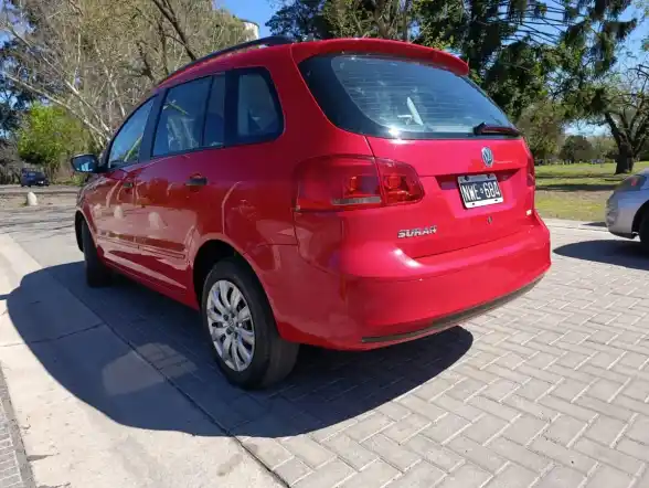Volkswagen Suran 1.6 Highline 101Cv 2013 - foto 4
