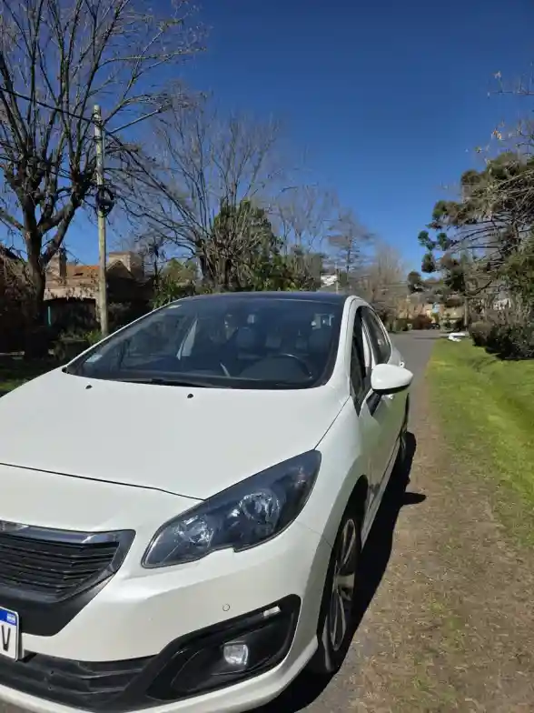 Peugeot 308 1.6 Feline Hdi 115Cv 2019 - foto 5