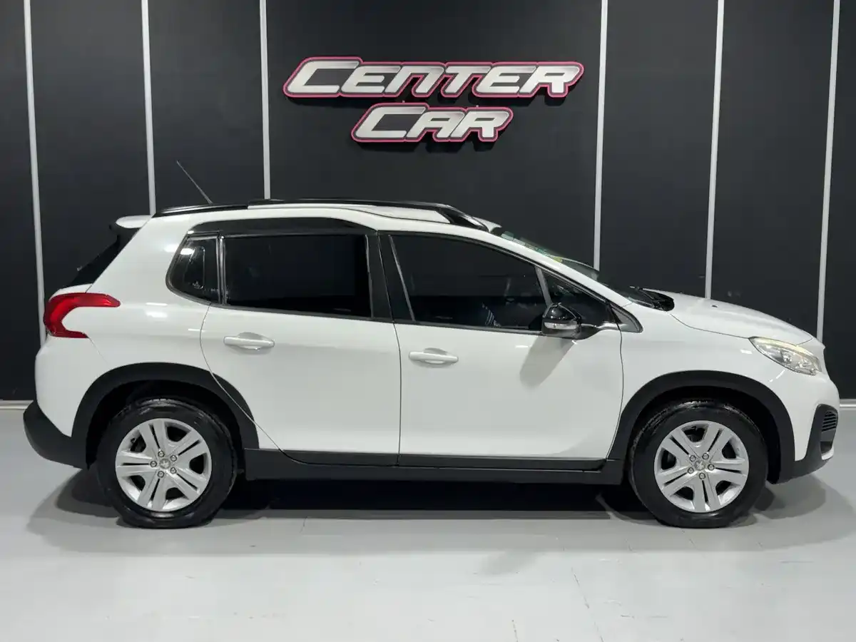 Peugeot 2008 1.6 Allure Am20 2020 - foto 2