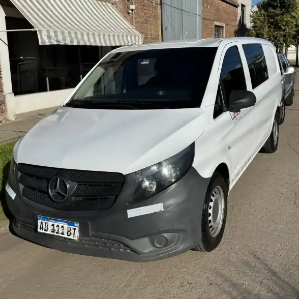 Mercedes-Benz Vito 2018 - foto 1