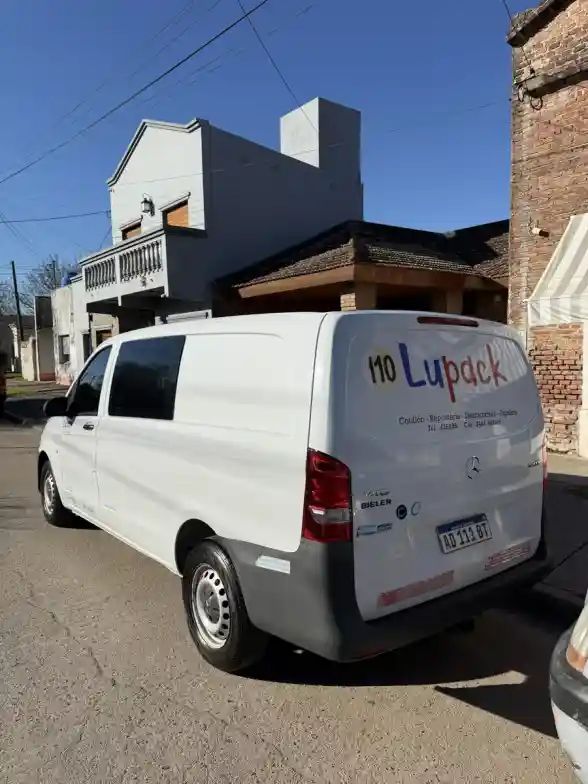 Mercedes-Benz Vito 1.6 111 Cdi Furgon Mixto Aa 114Cv 2018 - foto 3