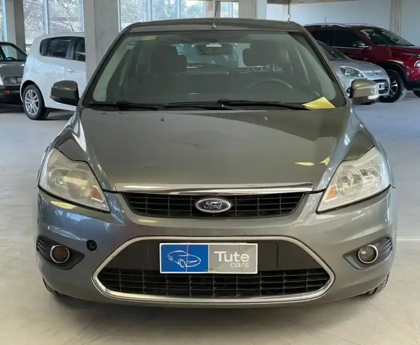 Ford Focus 2 1.6 Trend Sigma 2011 - foto 2