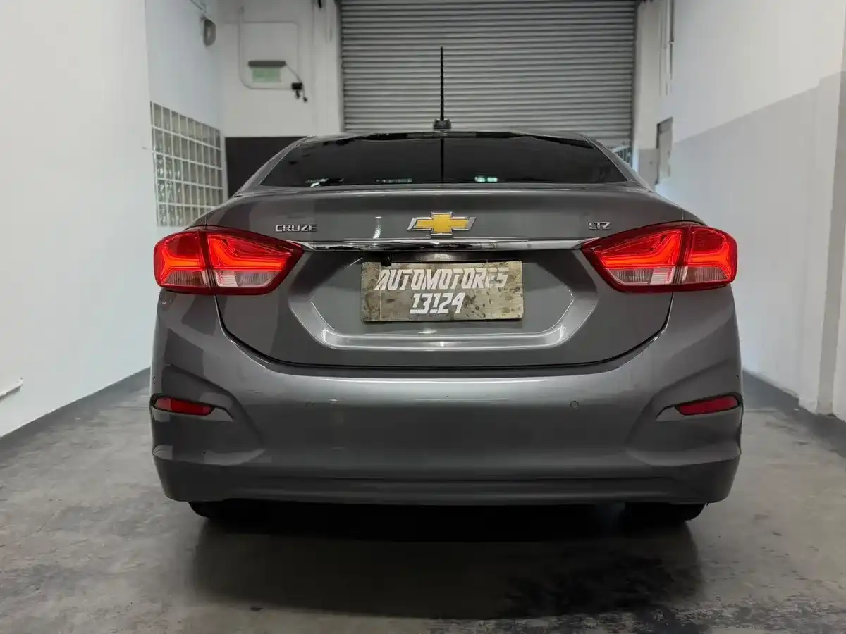 Chevrolet Cruze 5 1.4 Ltz At 4P 2023 - foto 5