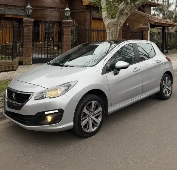 Peugeot 308 1.6 Feline Hdi 115Cv 2016 - foto 1
