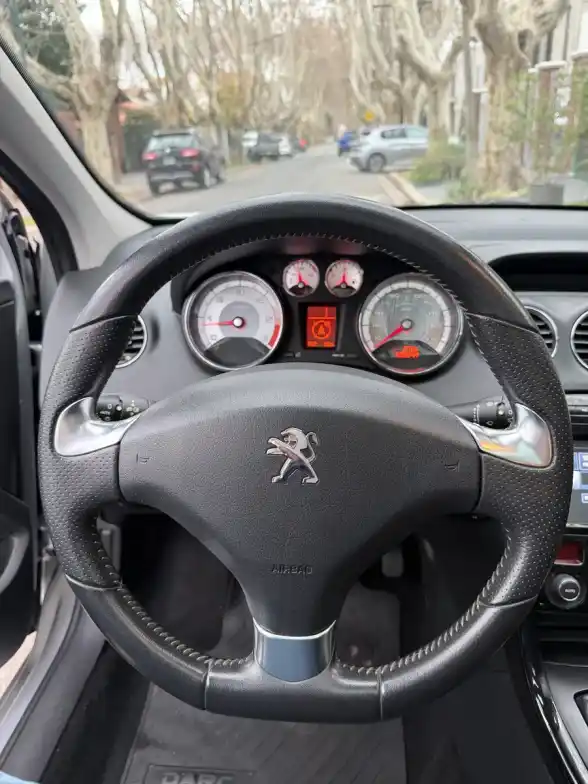 Peugeot 308 1.6 Feline Hdi 115Cv 2016 - foto 4