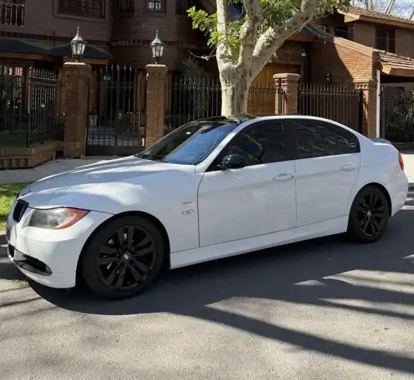 BMW Serie 3 2006 - foto 1