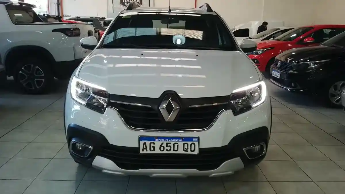 Renault Stepway Intens (C) 2024 - foto 2