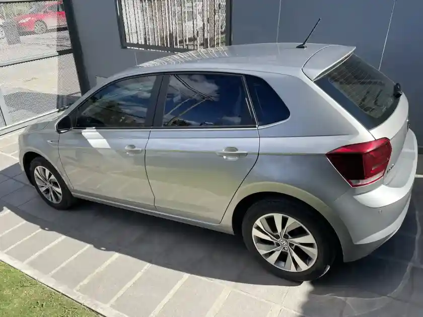 Volkswagen Polo 1.6 Msi Comfort Plus At 2020 - foto 2
