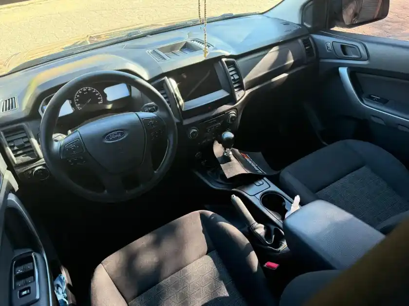 Ford Ranger 3.2 Cd Xls Tdci 200Cv Manual 4X2 2019 - foto 4