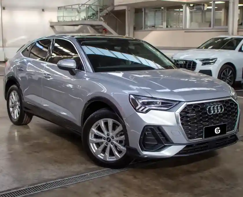 Audi Q3 Sportback 2025 - foto 1
