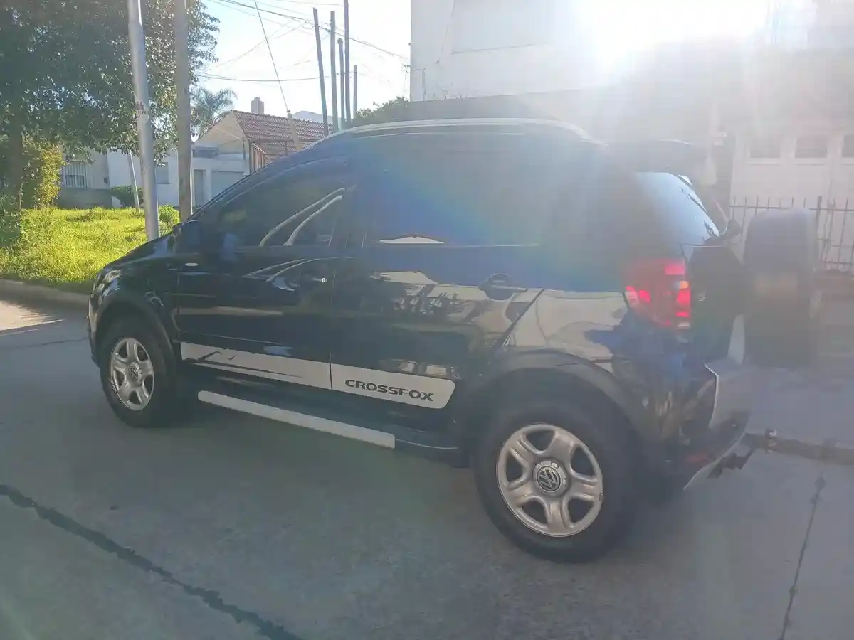 Volkswagen Crossfox 1.6 Comfortline 2011 - foto 3